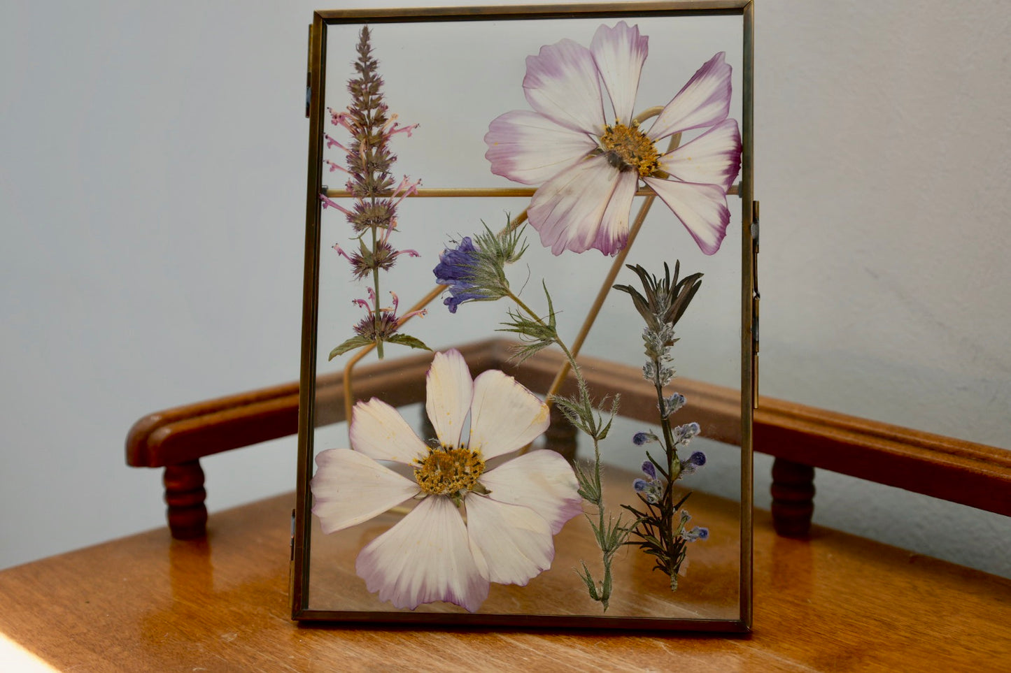 Pressed Flower Frame with Real Flowers in Antique Brass, 5"x7"